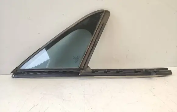 Peugeot 508 RXH Front door vent window glass four-door 30010211