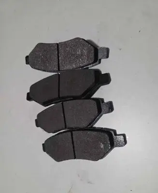 Cadillac CTS Brake pads (front) 