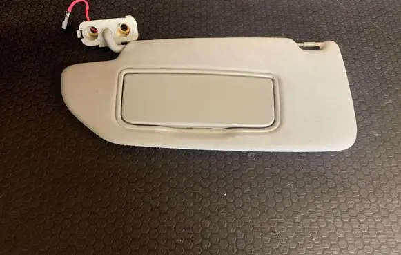 Volvo XC90 Sun visor 39085936 39985936 0027131005