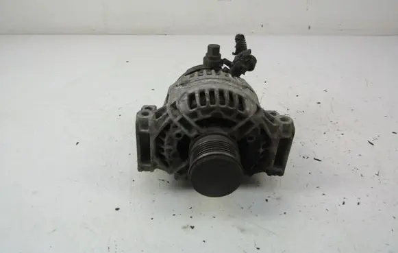 Opel Vectra C Generator/alternator 