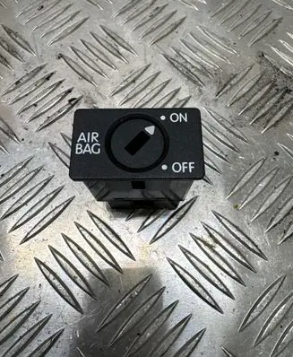 Audi A5 8T 8F Passenger airbag on/off switch 1K0919237C
