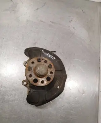 Mercedes-Benz E W212 Front wheel hub spindle knuckle