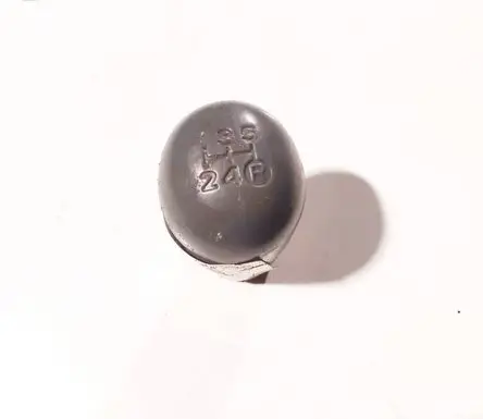 Toyota Yaris Gear lever shifter trim leather/knob 