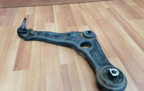 Renault Scenic IV - Grand scenic IV Front control arm 545056560R L4122OR