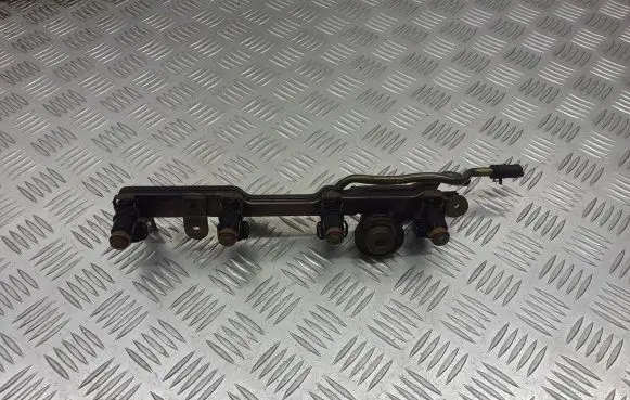 Honda Civic Fuel main line pipe