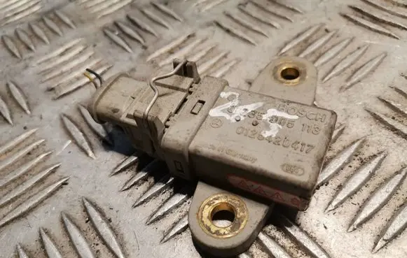 Mercedes-Benz S W220 ESP acceleration yaw rate sensor 0125420417