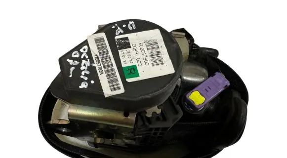 Skoda Octavia Mk2 (1Z) Front seatbelt 1Z0857702A 602481100