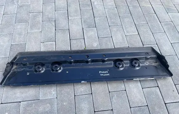 Renault Megane E-Tech Front bumper skid plate/under tray 748303860R