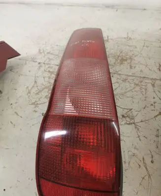 Fiat Punto (188) Rear/tail lights 36510751