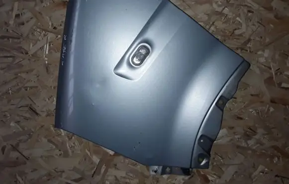 Renault Master II Fender