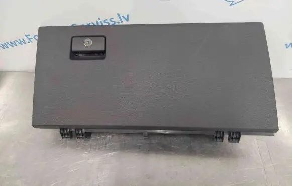 Toyota Sienna XL40 IV Glove box 5550108030 5555208040