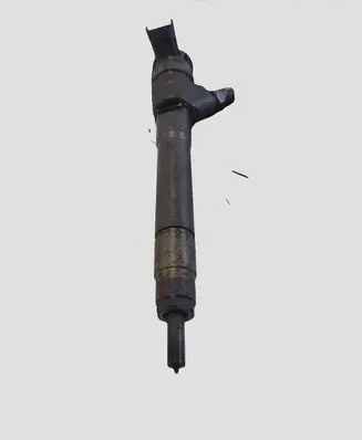 Nissan Qashqai Fuel injector 0445110414