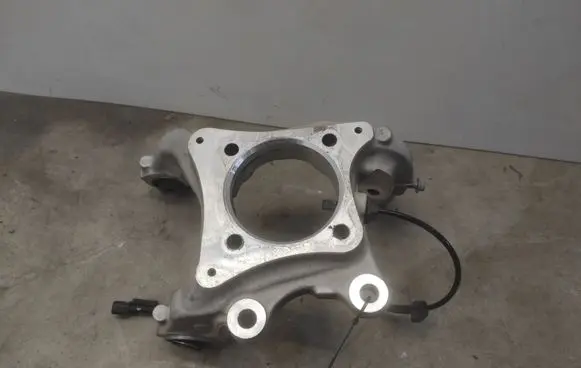 Ford Mustang VI Rear wheel hub FR3C5A971BB