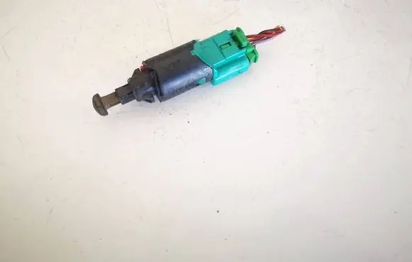 Peugeot 307 Brake pedal sensor switch 9650688480