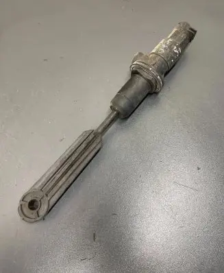 Renault Laguna II Clutch master cylinder 8200016592B