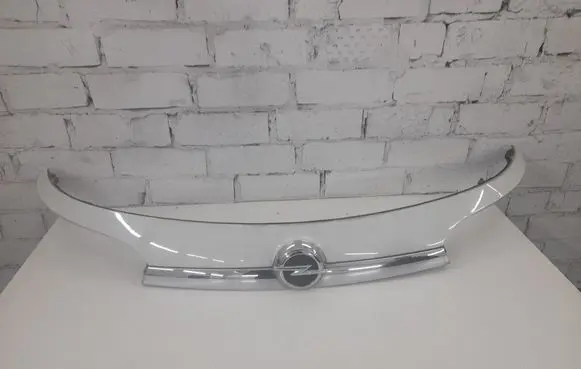 Opel Insignia A Tailgate trim 22804084 22804086 22804085