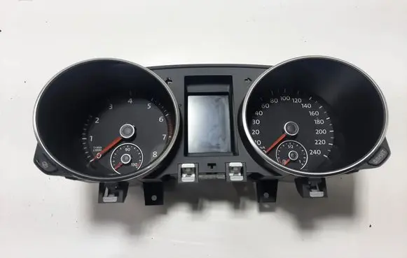 Volkswagen Golf VI Speedometer (instrument cluster) 5K0920870D