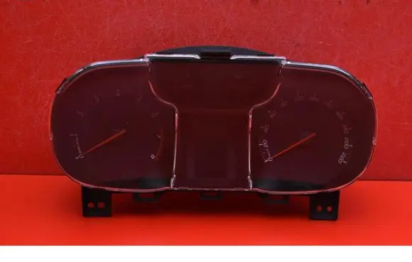 Chevrolet Orlando Speedometer (instrument cluster) 688014257