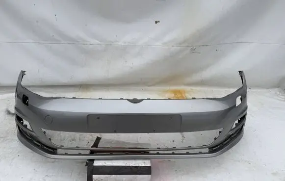 Volkswagen Golf VII Front bumper 5G0807221
