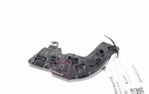 Peugeot 408 P54 Front bumper mounting bracket 9838472080