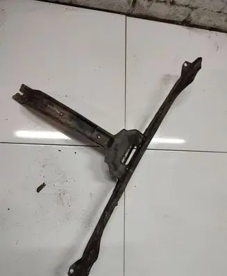 Mitsubishi Endeavor Radiator support slam panel