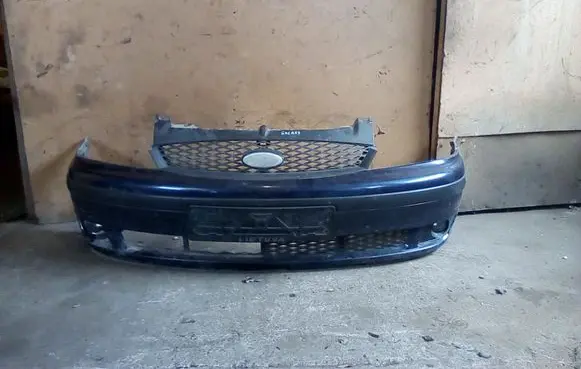 Ford Galaxy Front bumper