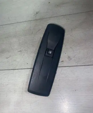 Renault Laguna III Electric window control switch 809600750R 105218H