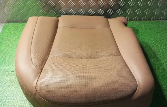 Rear seat