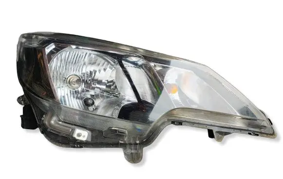 Mitsubishi Space Star Headlight/headlamp 8301D446