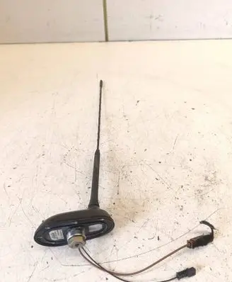 Mercedes-Benz A W169 Radio antenna A1698201875 ZGS001 082201116655