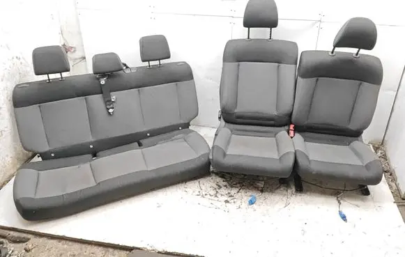 Seat set