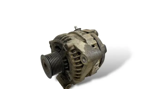 Land Rover Discovery 3 - LR3 Generator/alternator YLE500400