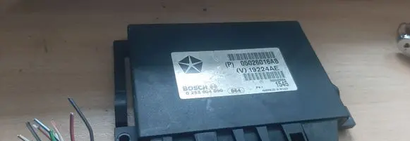 Jeep Cherokee Parking PDC control unit/module P05026016AB