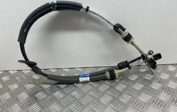 Ford Focus Gear shift cable linkage JX6R7E395GC