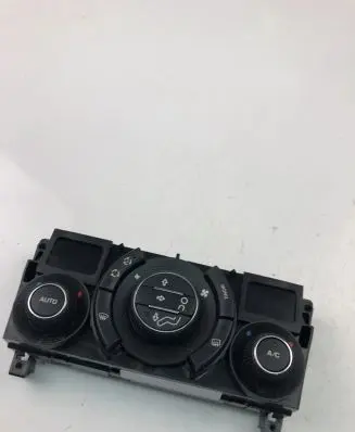 Peugeot 3008 I Interior fan control switch 96738322XT