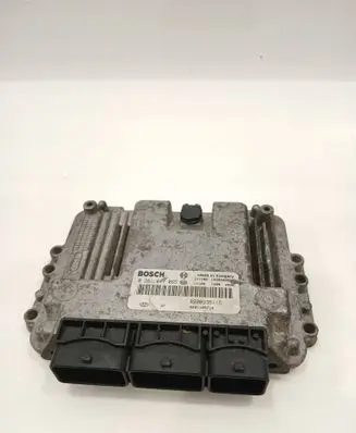 Renault Trafic II (X83) Engine control unit/module 8200935115 0281017065 8201105714