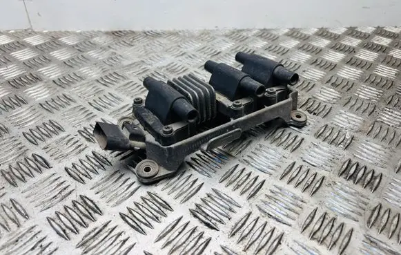 Audi A6 S6 C5 4B High voltage ignition coil 078905104
