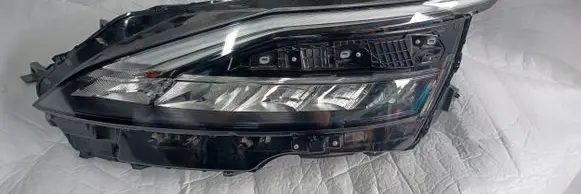 Nissan Qashqai J12 Headlight/headlamp 8D02G
