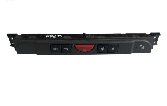 Land Rover Discovery 3 - LR3 Hazard light switch YUL500400WUX