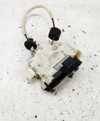 Audi A6 S6 C6 4F Front door lock 4F1837015E