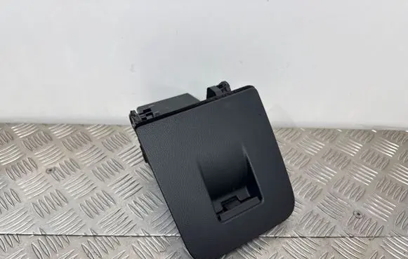 Alfa Romeo Giulia Glove box T0522872