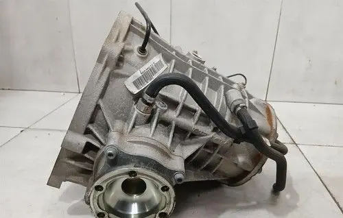 Aston Martin Vanquish V12 Rear differential/diff mount bracket FD334200AD