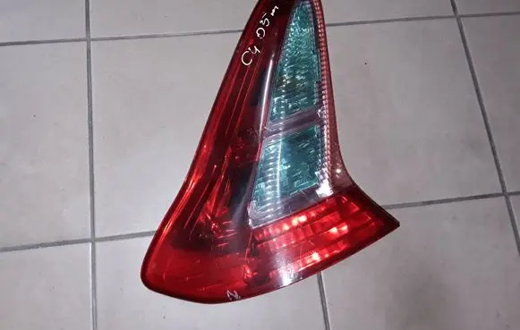 Citroen C4 I Rear/tail lights 9646801777