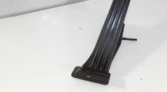 BMW 5 F10 F11 Accelerator throttle pedal 6789998 25916010 1910102084A