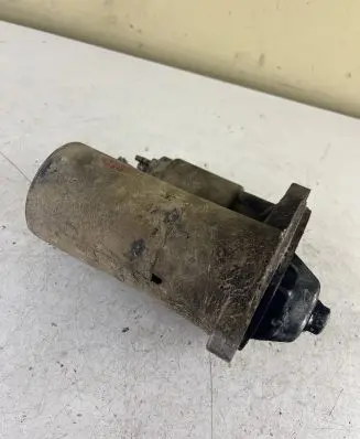 Ford Explorer Starter motor F87UB1B 2L23AY F87UB1B2L23AY