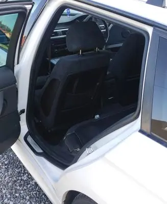 BMW 3 E90 E91 Rubber seal sliding door (on door) 