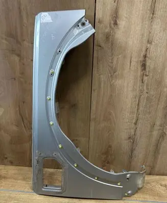 Land Rover Discovery 3 - LR3 Fender