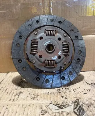 Volkswagen Golf VI Clutch pressure plate 03C141031D