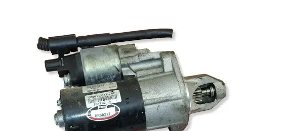Mercedes-Benz CLS C219 Starter motor 0001107461 679574 000011314202