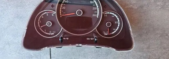 Volkswagen Beetle A5 Speedometer (instrument cluster) 5C5920876D 503005330871